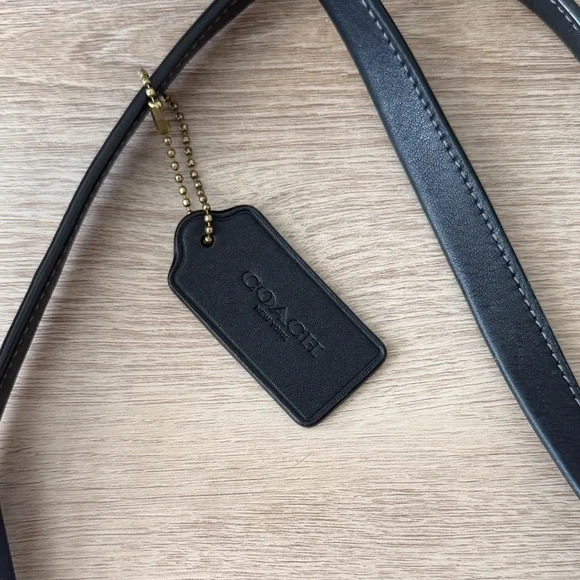 Coach Bea Tote Black Leather Top Zip Shoulder Handbag - Picture 7 of 10